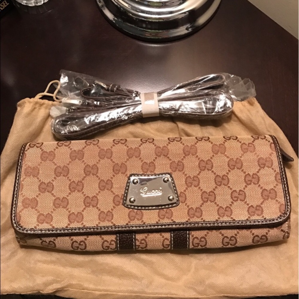 Tan and brown clutch!