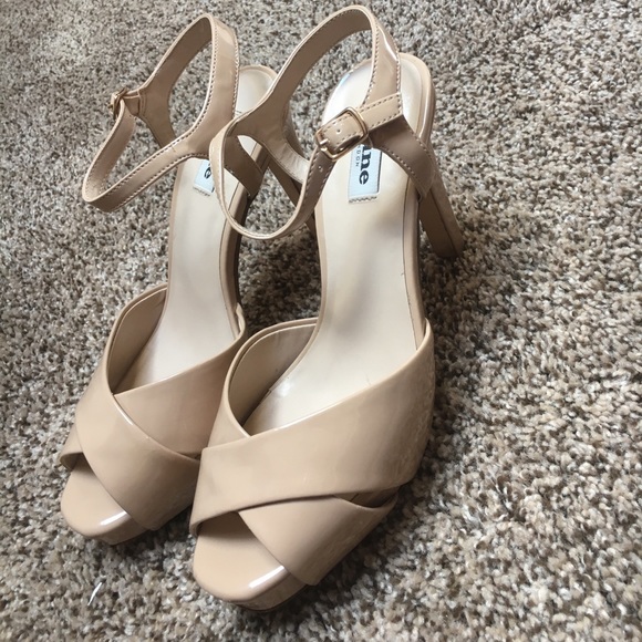 Peep Toe Heels - Picture 7 of 8