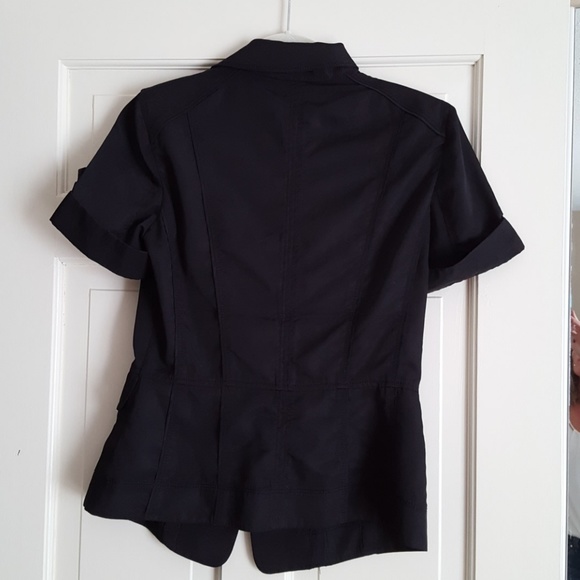 White House Black Market short sleeve blazer - Picture 2 of 3