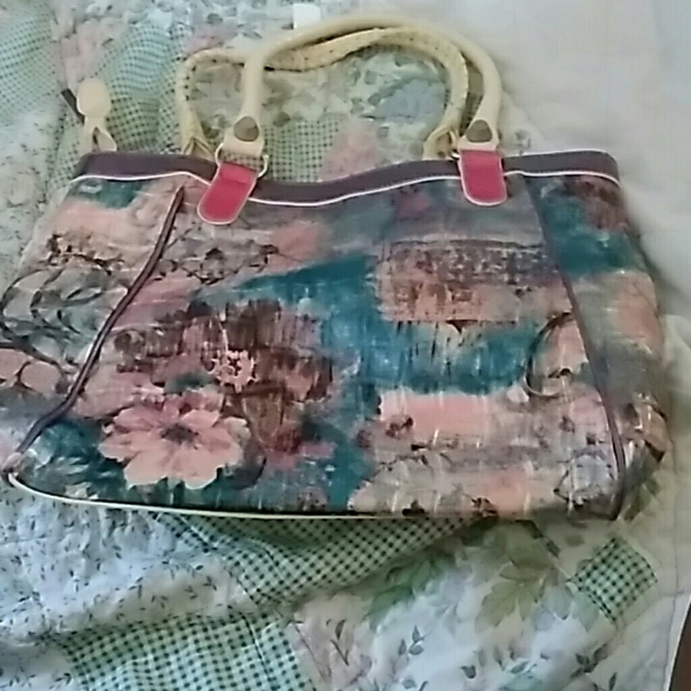 Multicolored purse