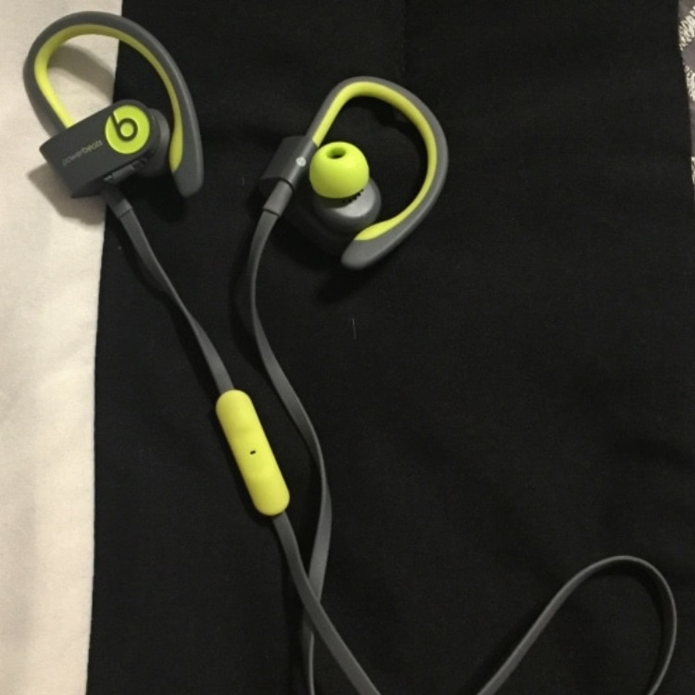 Power Beats by Dre