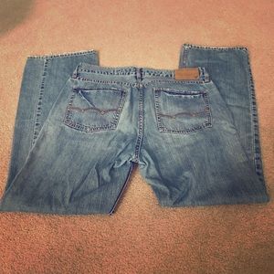 Light American Eagle Low Rise Boot Jeans