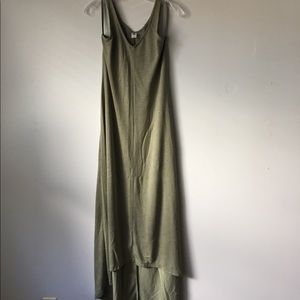 Green maxi dress