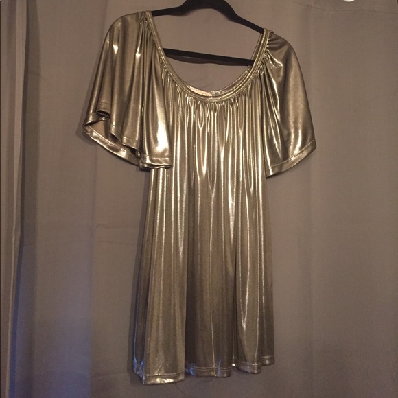 LaRok Tops - Silver LaRok tunic LaRok Tops - Silver LaRok tunic
