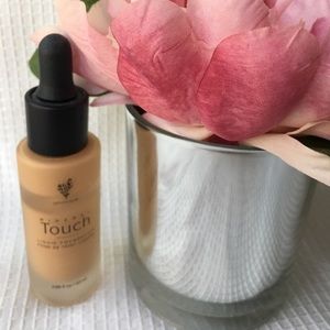 Younique Mineral Touch Foundation