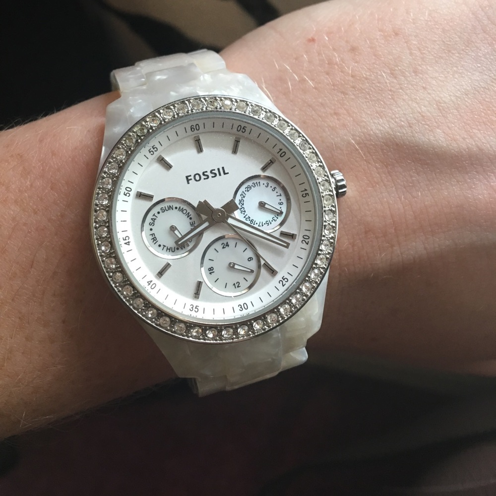 Fossil watch white/opal marble-look w/ rhinestones