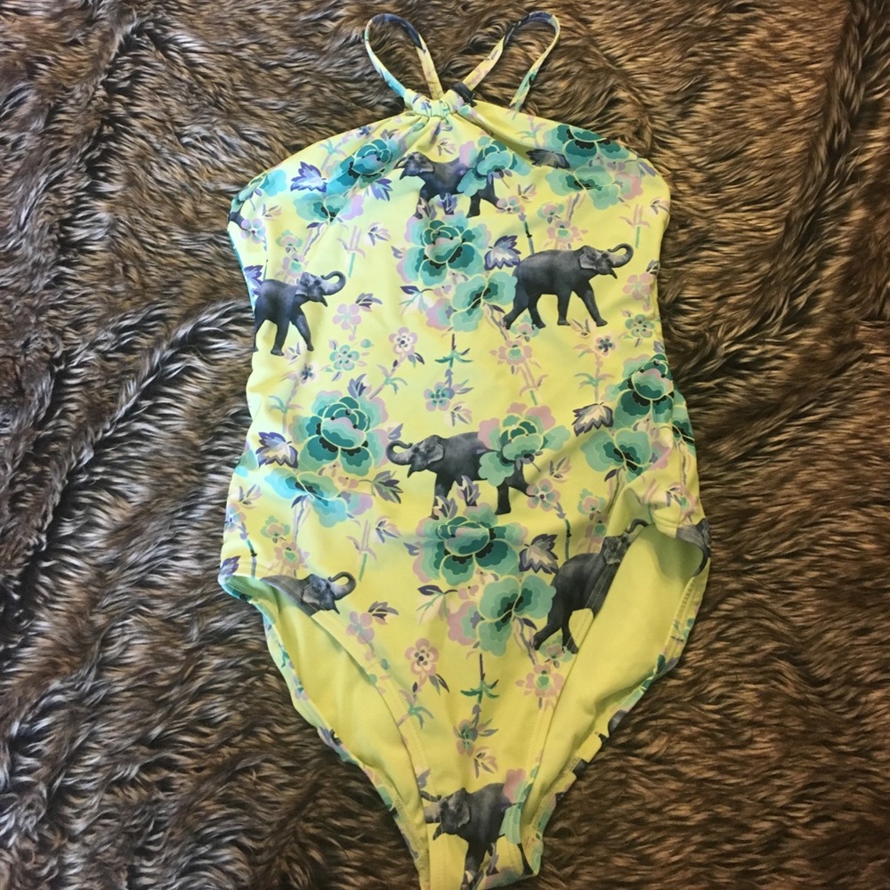 Girls one piece swimsuit