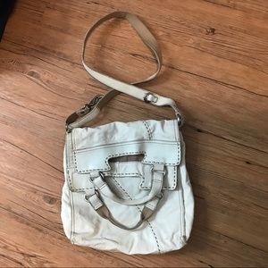White leather fold-over cross-body Lucky bag