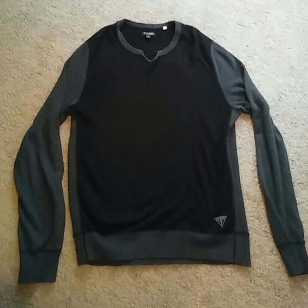 Guess long sleeve shirt