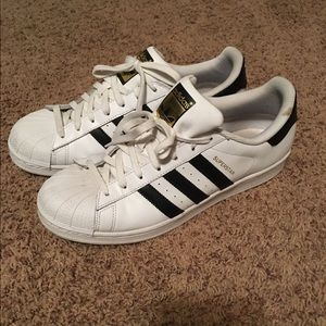 Adidas Superstars!