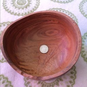 Handmade wooden bowl.NWOT