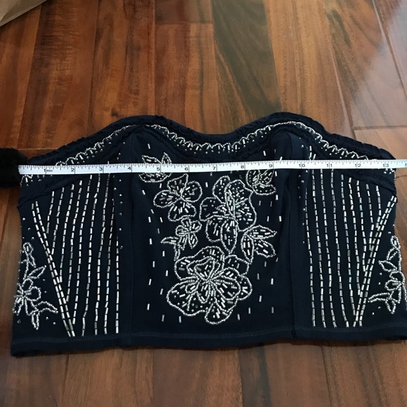 Abercrombie & Fitch Beaded Flow Navy Blue Crop Top - Picture 4 of 6