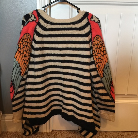 Sweater - Picture 1 of 2