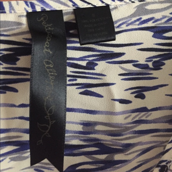 URBAN OUTFITTERS PETTICOAT ALLEY BOHO PATTERN CASUAL SUN DRESS S - Picture 4 of 11