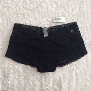 NWT Aerie AE Black Flower Lace Girly Short Panty S