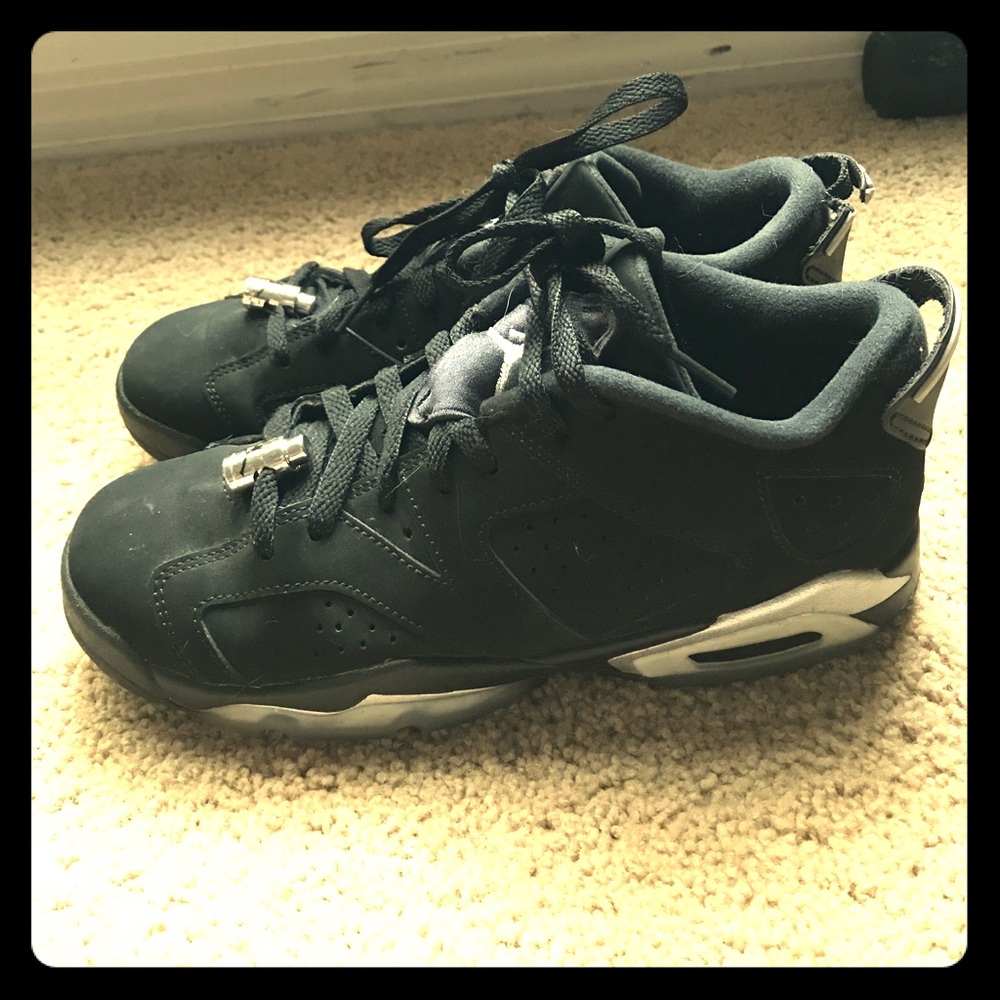 Jordan Retro Low 6 black