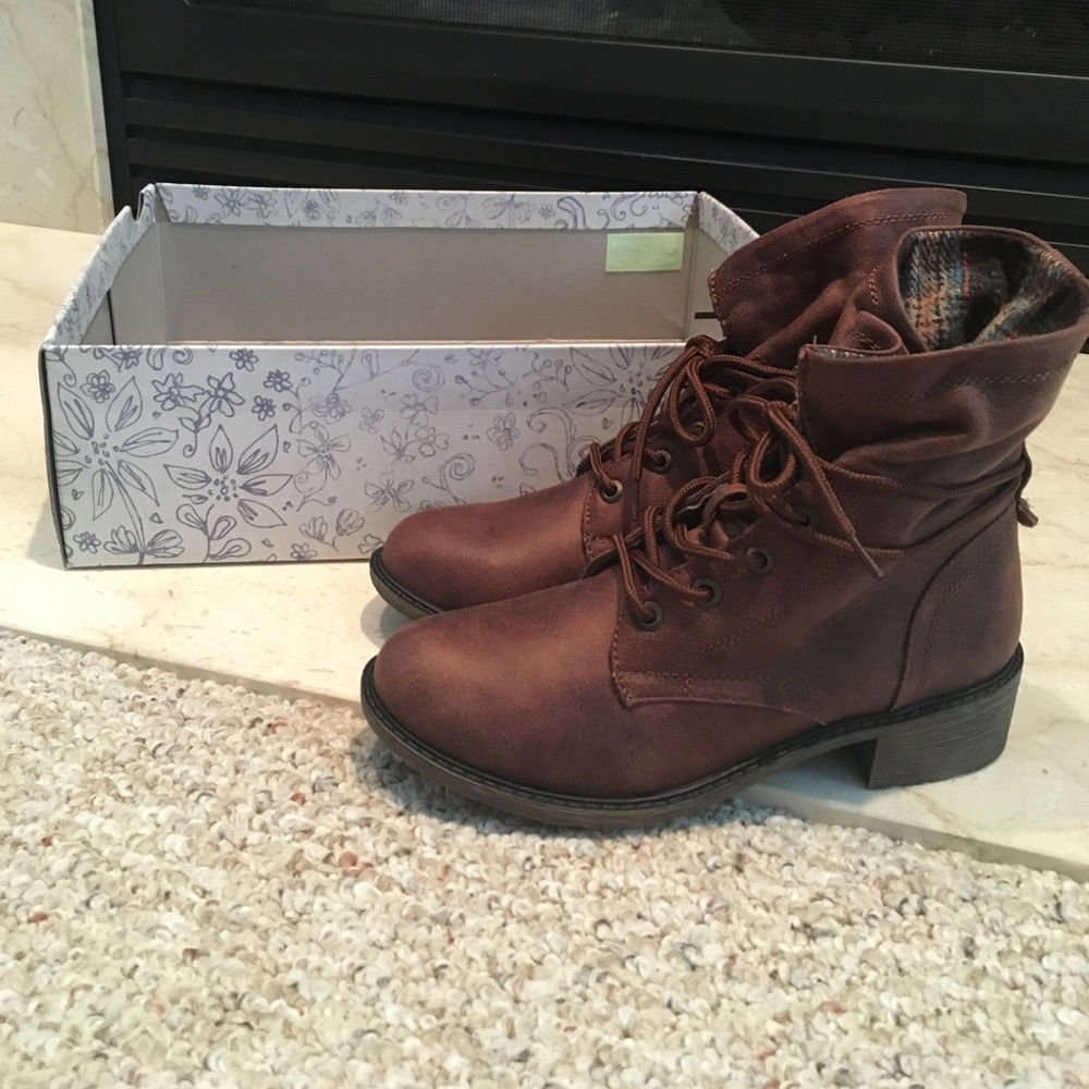 Brand New Brown Combat Boots