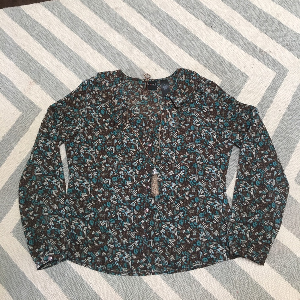 Ruffle collared button down blouse