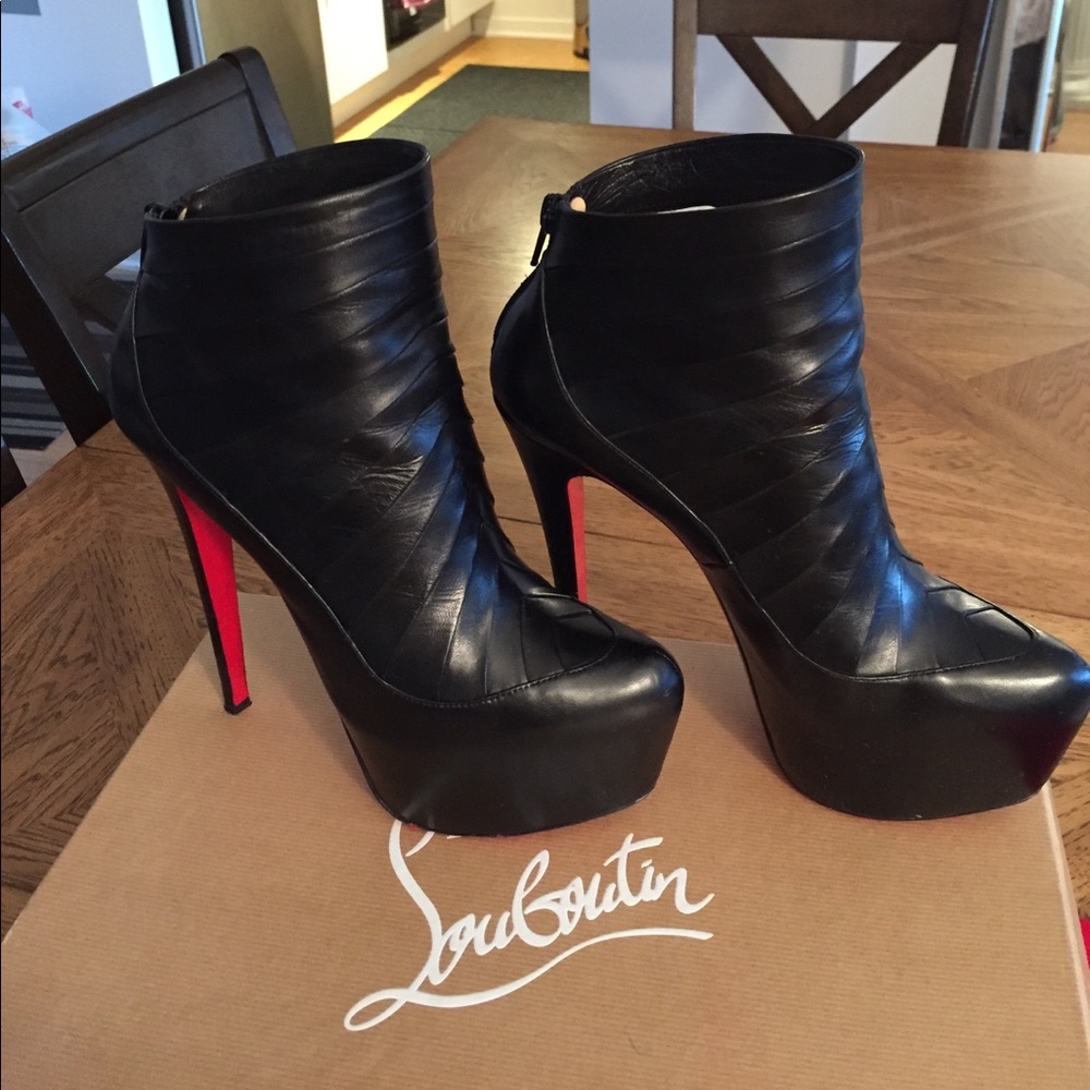 Christian Louboutin Amor Boots Black