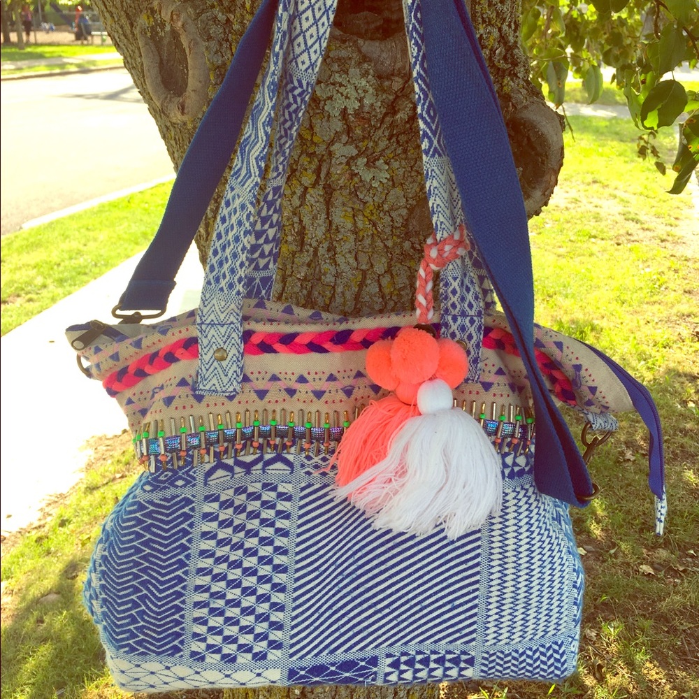 Pom Pom beaded bag!