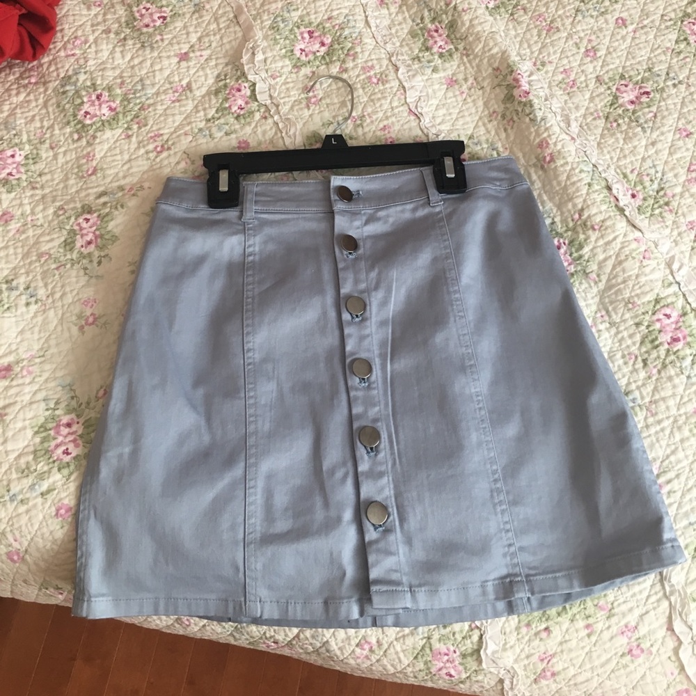 GREAT DEAL Blue Buttondown Skirt Size Small