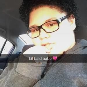 Meet your Posher, Malea