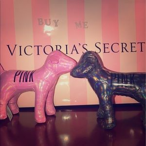 BUNDLE OF TWO VS PINK DOGS!!!!!