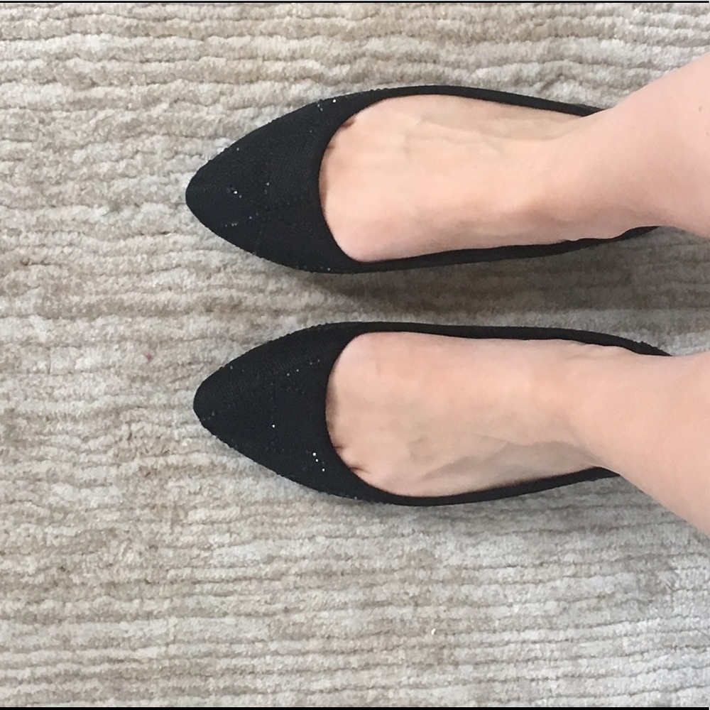 Rhinestoned black point toe flats