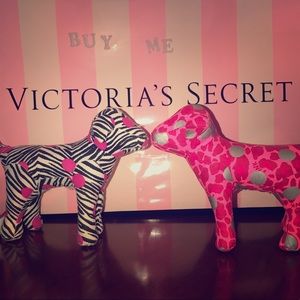 LOT OF TWO ANIMAL PRINT VS DOGS!!!