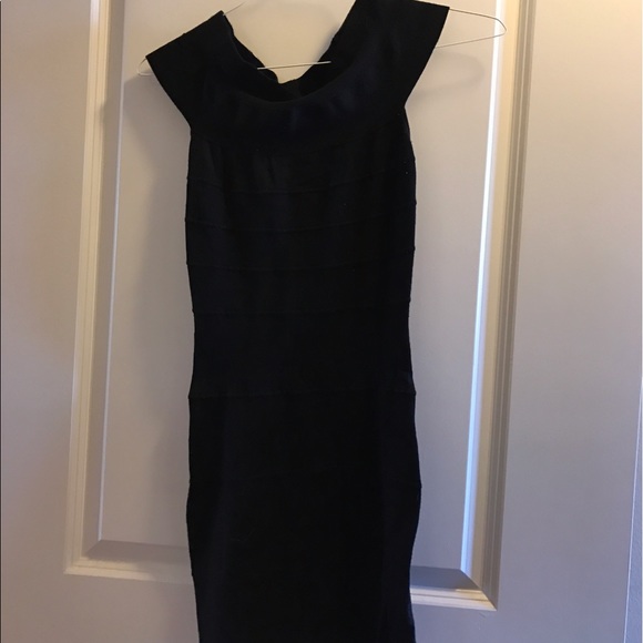 🌸❗️❗️❗️BLACK MINI DRESS❗️❗️❗️ - Picture 2 of 4