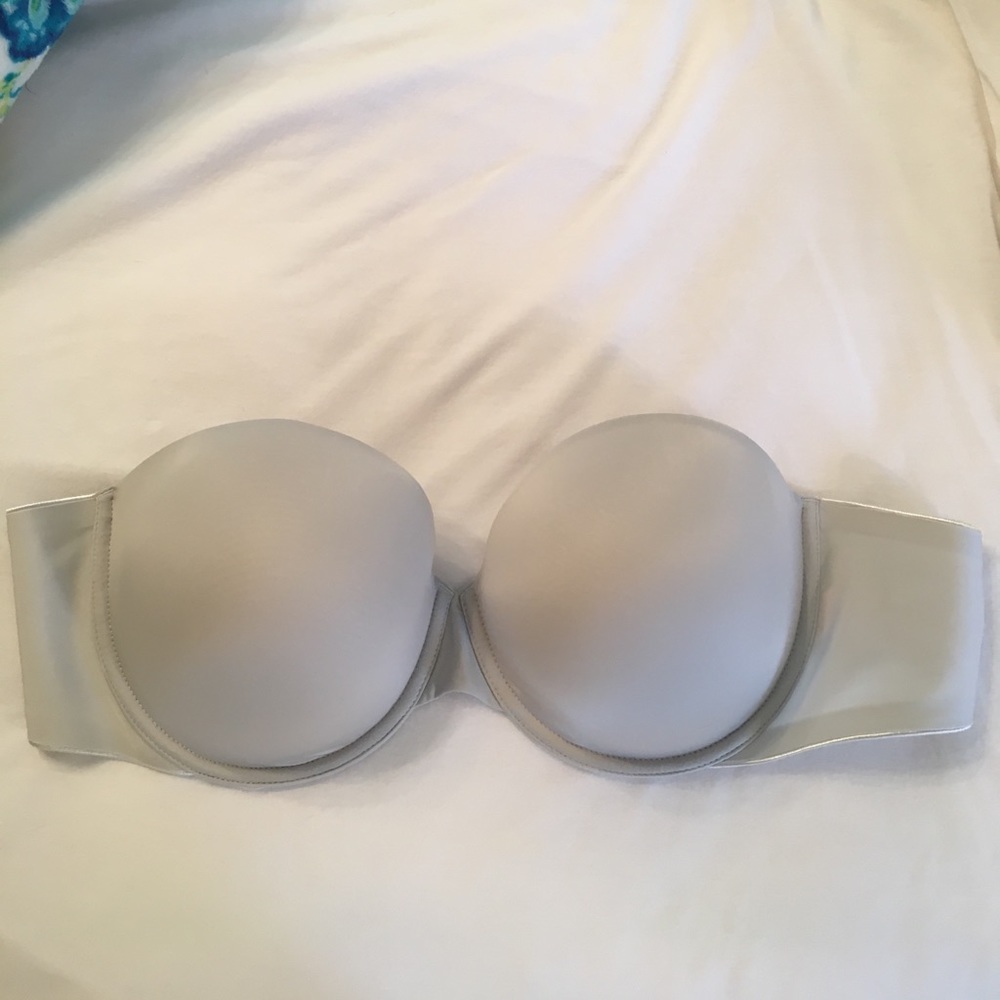 NWT Victoria's Secret Strapless Bra