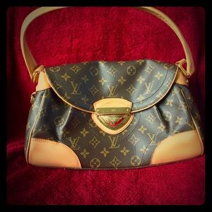 Discontinued Louis Vuitton Beverly monogram MM –