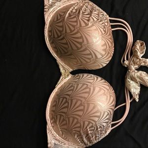 Victoria's Secret bombshell bikini top