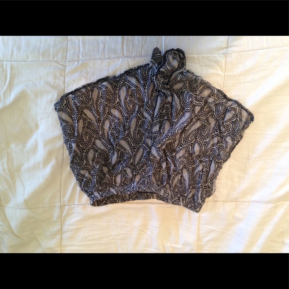 Brandy Melville paisley shorts!