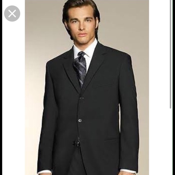 Hugo Boss 42R 3 button Scorsese/movie suit. - Picture 2 of 3