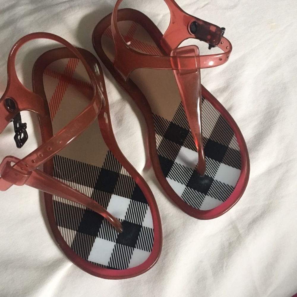 Girl sandals
