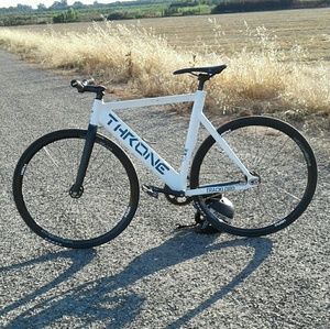 Meet your Posher, Juan