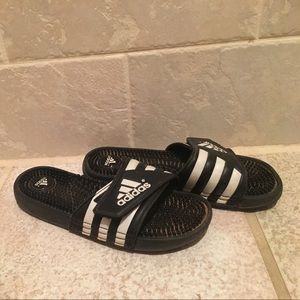 ADIDAS Sandals