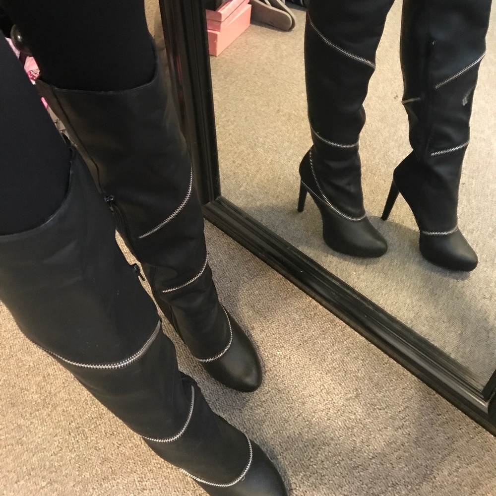 🆕 BLACK KNEE HIGH BOOT 💜