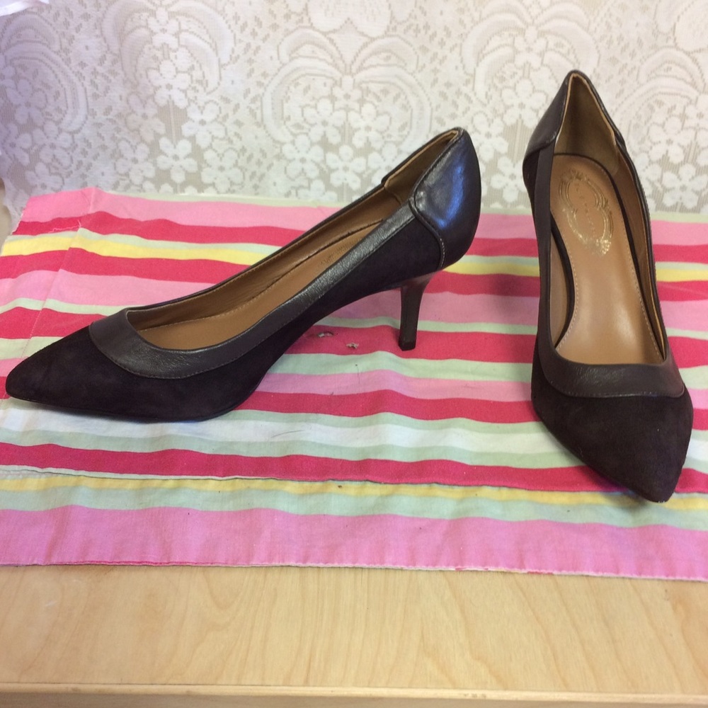 Elle Tahari Heels
