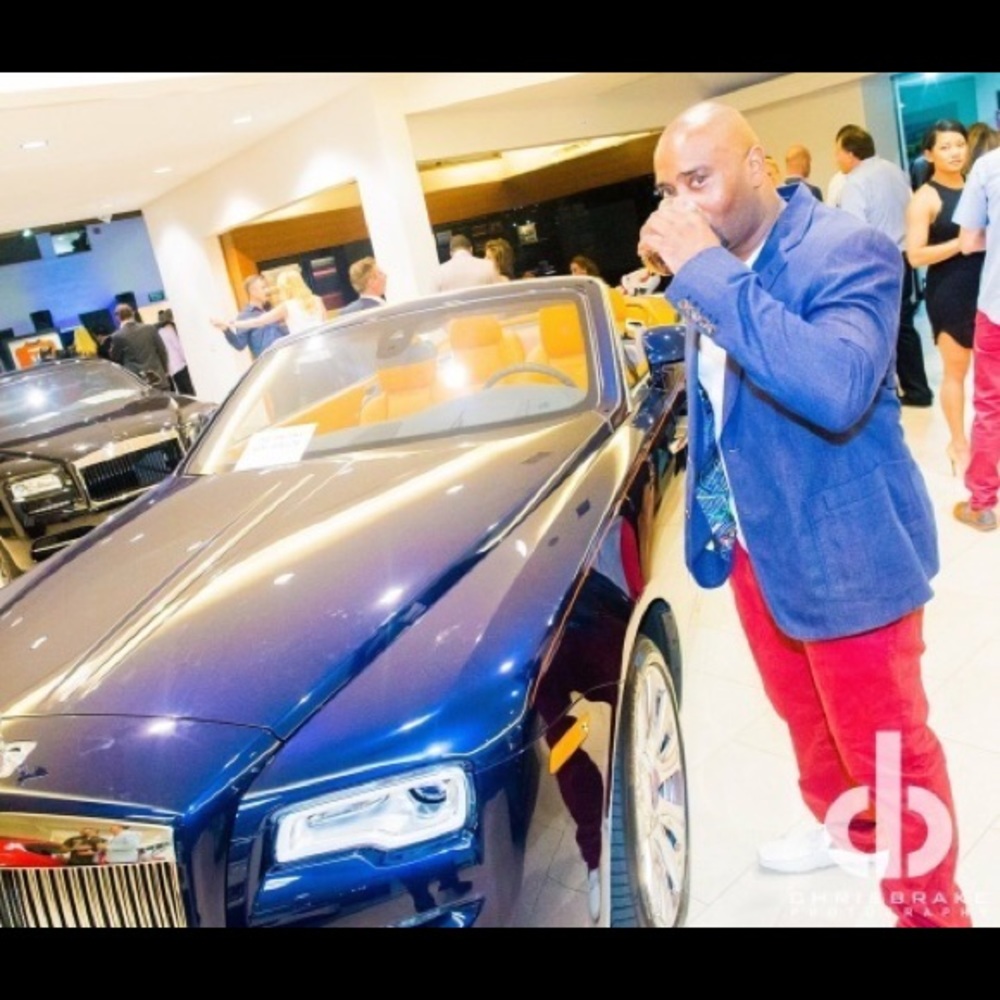 Meet your Posher, Cornelius