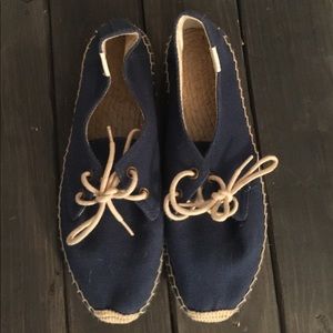 Soludos slip ons
