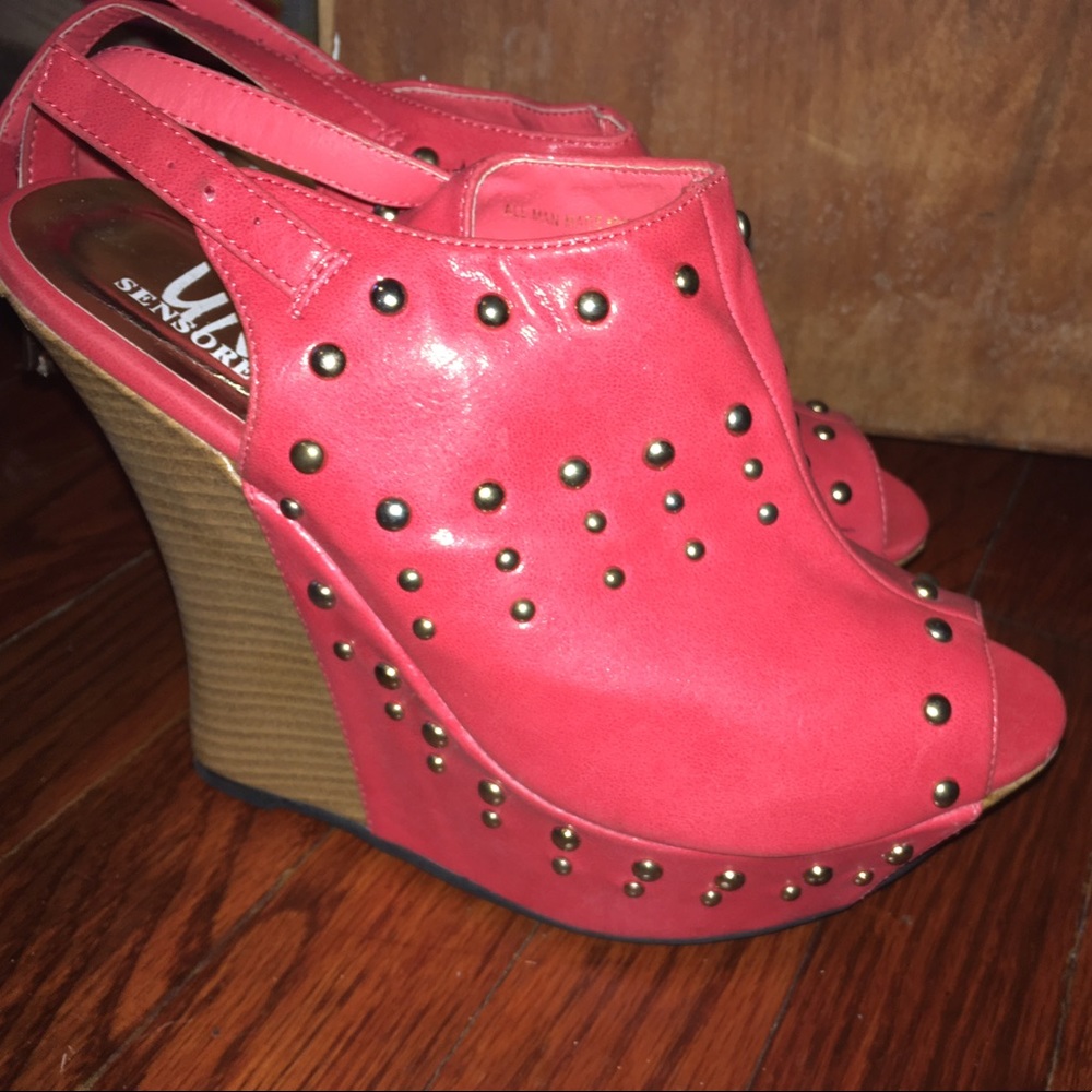 Coral and gold wedges, worn once to a wedding