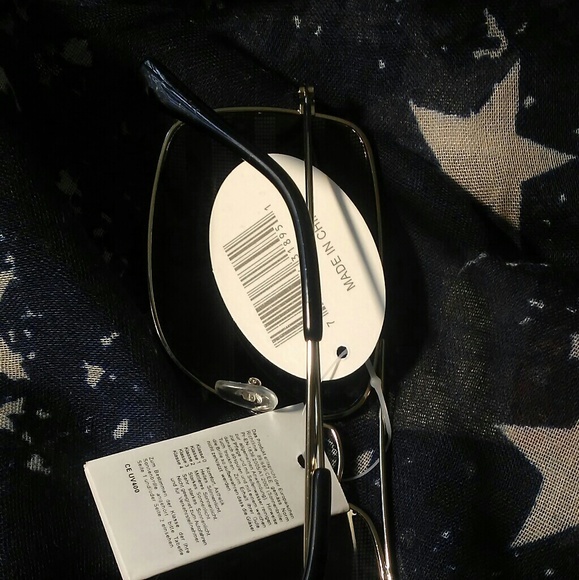 July 4th Patriotic American Flag Sunglasses - Picture 3 of 3