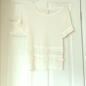 Super cute tasseled top - bargain for summer!