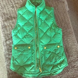 J Crew green petite excursion quilted down vest