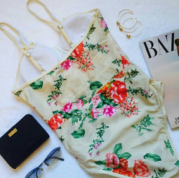 📣LAST ONE📣  🎉💕 HOST PICK💕🎉 - Picture 6 of 8