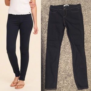 ‼️CLEARANCE‼️Low-rise Hollister Skinny Jeans 👖🌊
