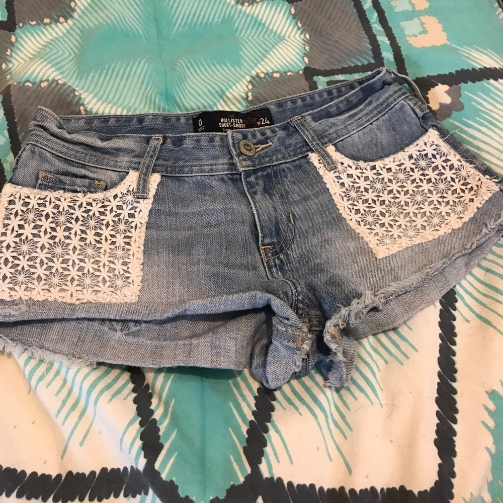 Hollister shorts with lace pockets