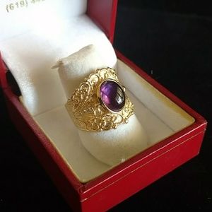 Amethyst and Diamond Gold Ring
